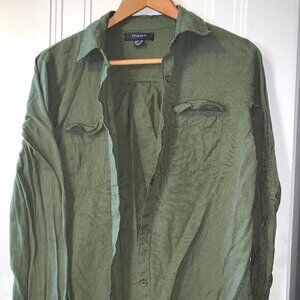 Long sleeve button up green top
